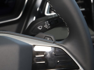 202250 e-tron quattro  п؅^