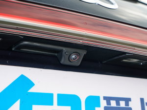 202240 e-tron (chung) (x)(ji)^