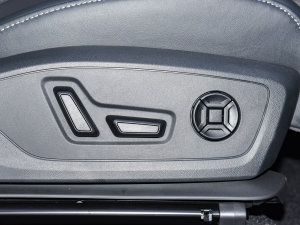 202250 e-tron quattro (chung) g