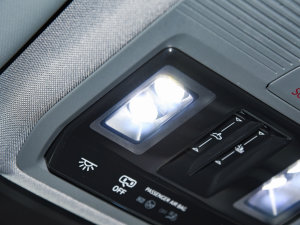 202250 e-tron quattro (chung) п؅^(q)