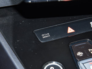 202250 e-tron quattro (chung) п؅^(q)