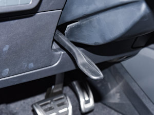 202250 e-tron quattro  п؅^