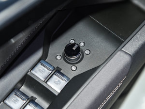 202250 e-tron quattro  п؅^