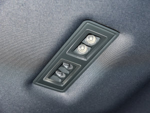 202250 e-tron quattro  п؅^