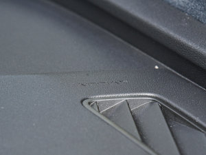 202250 e-tron quattro  п؅^