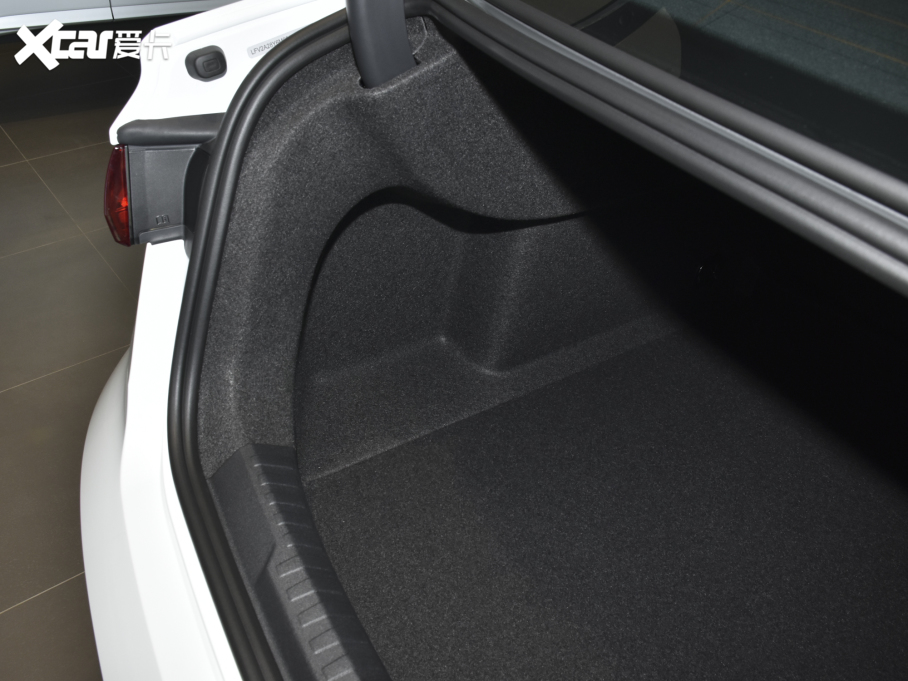 2022WA3 Limousine A3L Limousine 35 TFSI M(jn)ȡ