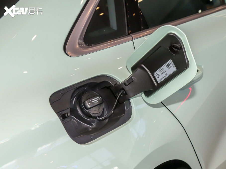 2022?yun)WA3 Limousine A3L Limousine 35 TFSI M(jn)ȡ\(yn)(dng)