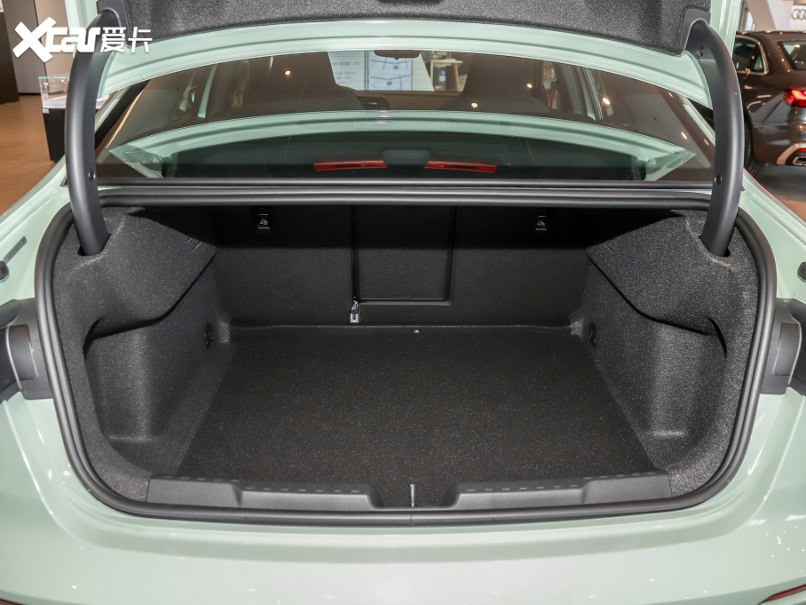 2022WA3 Limousine A3L Limousine 35 TFSI Mȡ\