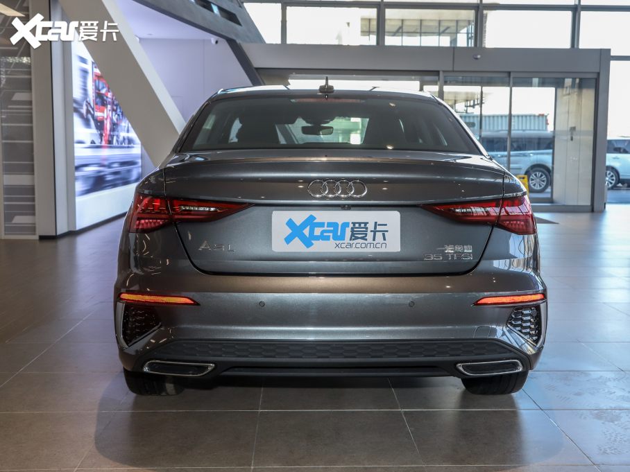 2022?yun)WA3 Limousine A3L Limousine 35 TFSI r(sh)\(yn)(dng)