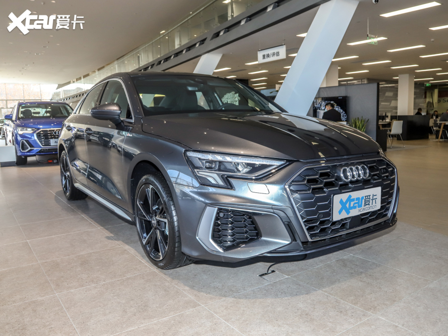 2022WA3 Limousine A3L Limousine 35 TFSI r\