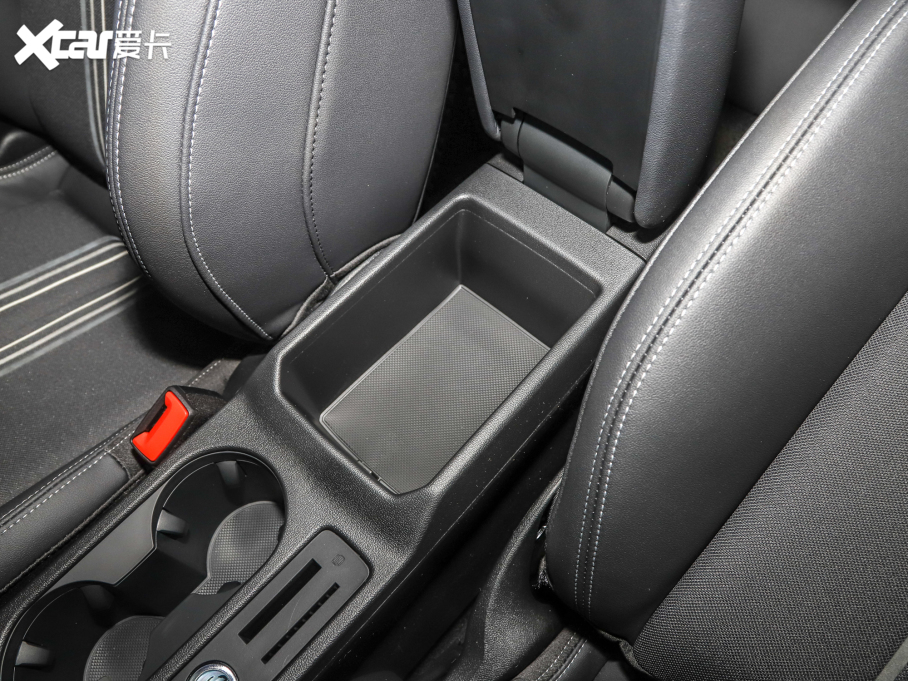 2022WA3 Limousine A3L Limousine 35 TFSI r\