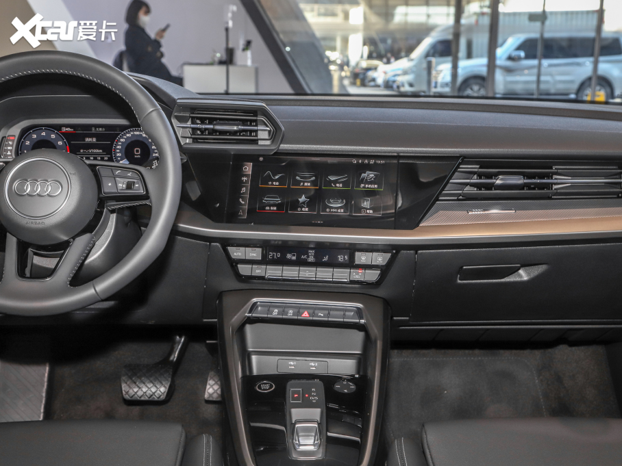 2022WA3 Limousine A3L Limousine 35 TFSI r\