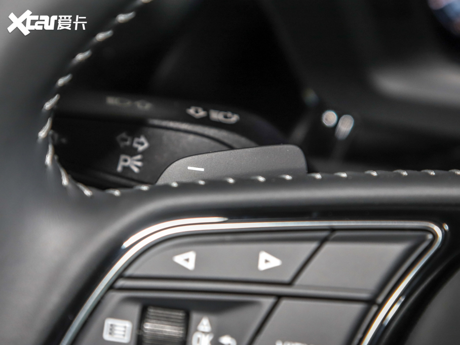 2022WA3 Limousine A3L Limousine 35 TFSI r\