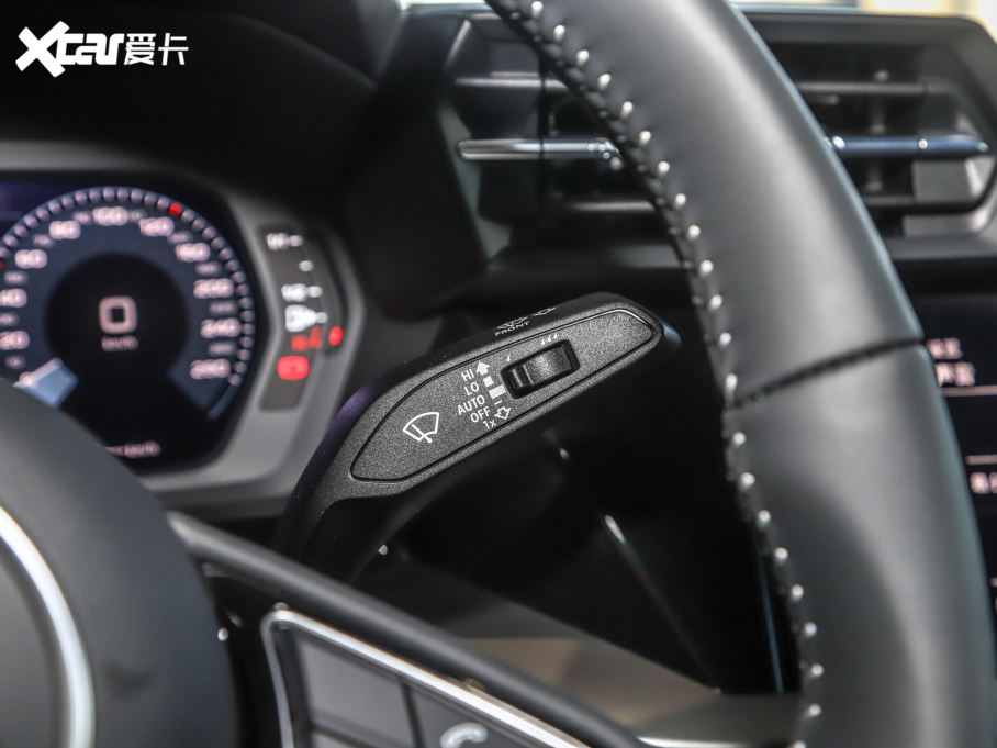 2022WA3 Limousine A3L Limousine 35 TFSI r\