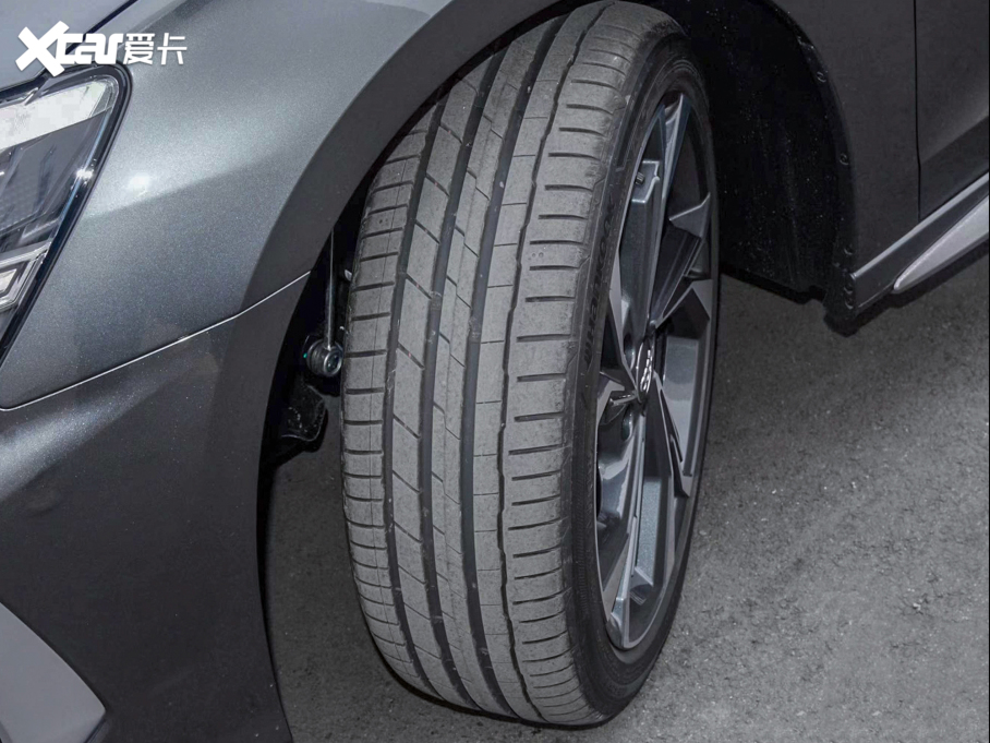 2022?yun)WA3 Limousine A3L Limousine 35 TFSI A\(yn)(dng)