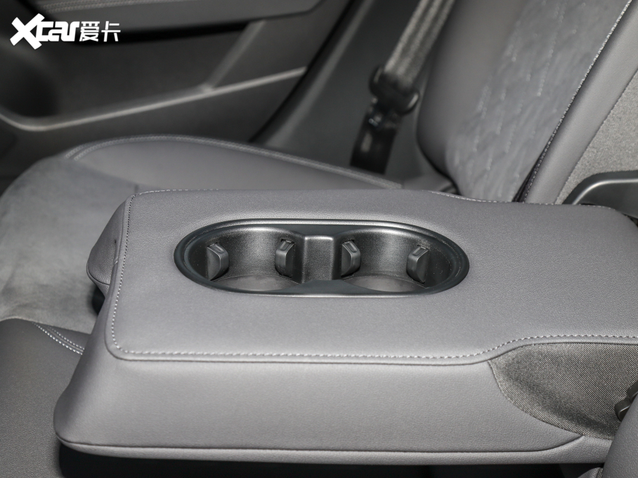 2022?yun)WA3 Limousine A3L Limousine 35 TFSI A\(yn)(dng)