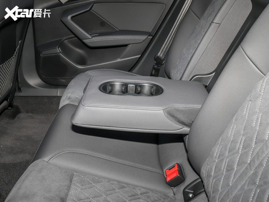 2022WA3 Limousine A3L Limousine 35 TFSI A\