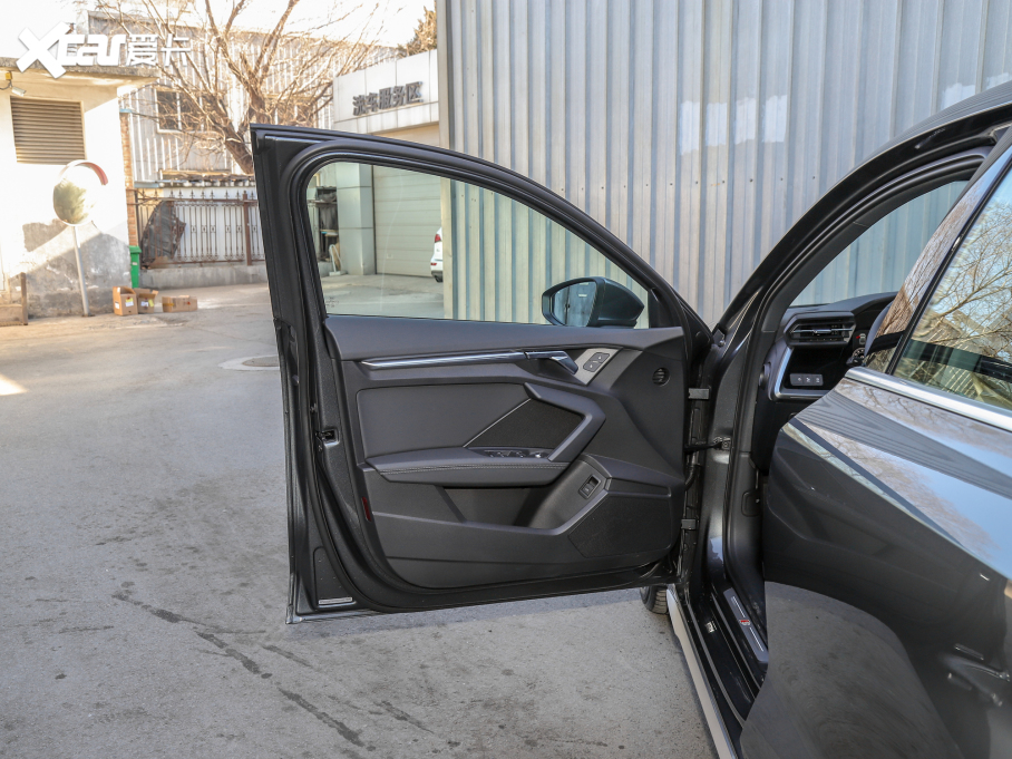 2022WA3 Limousine A3L Limousine 35 TFSI A\