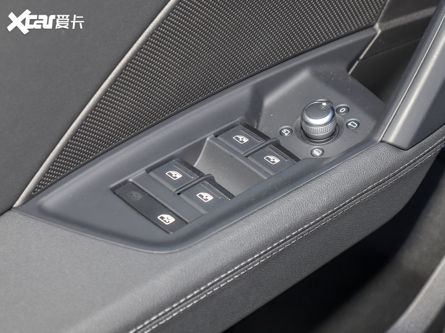 2022WA3 Limousine A3L Limousine 35 TFSI A\