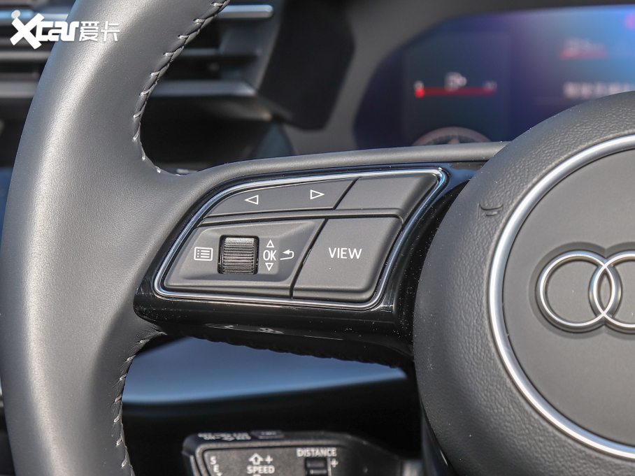 2022?yun)WA3 Limousine A3L Limousine 35 TFSI A\(yn)(dng)