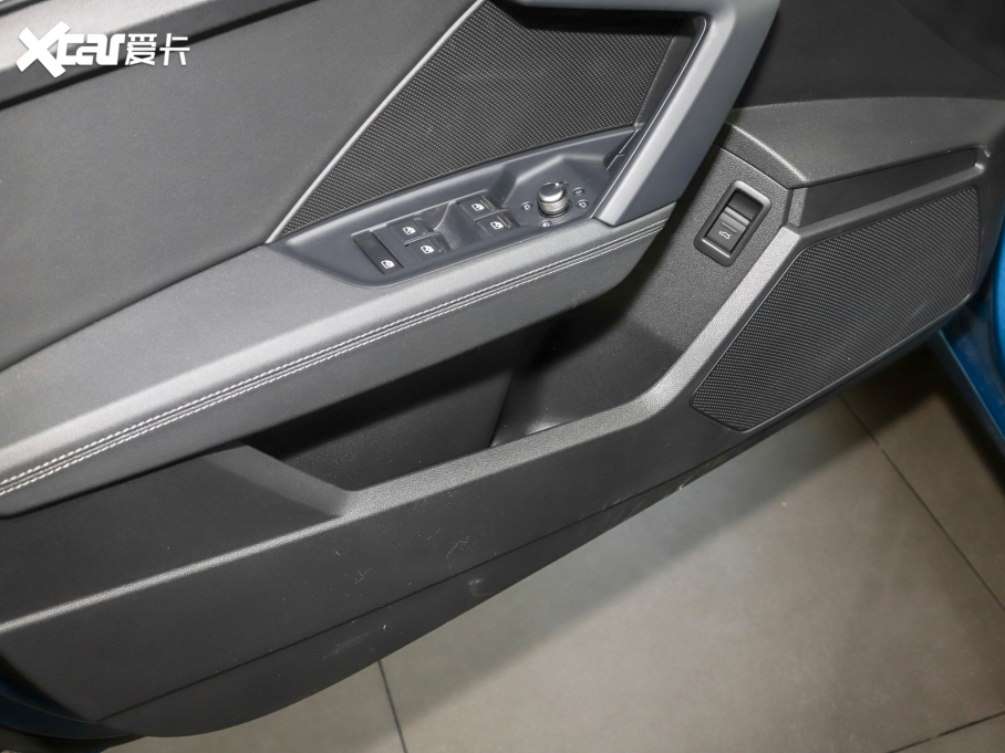 2022WA3 Limousine A3L Limousine 35 TFSI A