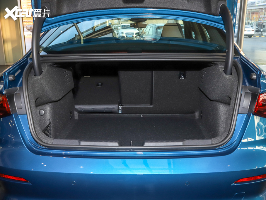 2022WA3 Limousine A3L Limousine 35 TFSI A