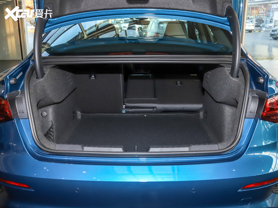 2022WA3 Limousine A3L Limousine 35 TFSI A