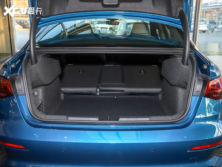 2022��?yu��n)W��A3 Limousine A3L Limousine 35 TFSI ���A������