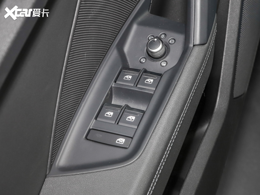 2022?yun)WA3 Limousine A3L Limousine 35 TFSI A