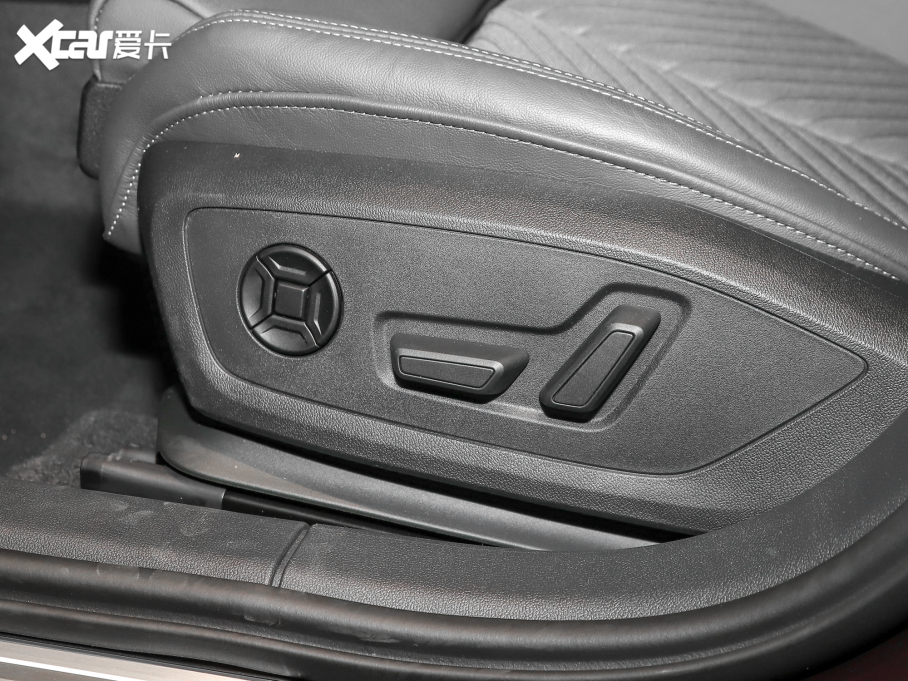 2022WA3 Limousine A3L Limousine 35 TFSI r