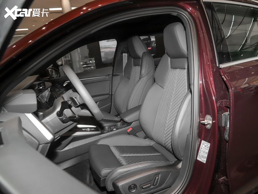 2022WA3 Limousine A3L Limousine 35 TFSI r