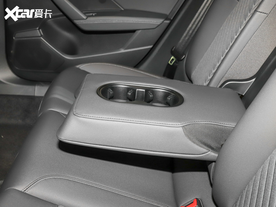 2022WA3 Limousine A3L Limousine 35 TFSI r