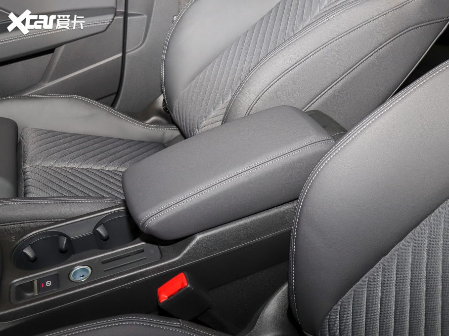 2022WA3 Limousine A3L Limousine 35 TFSI r