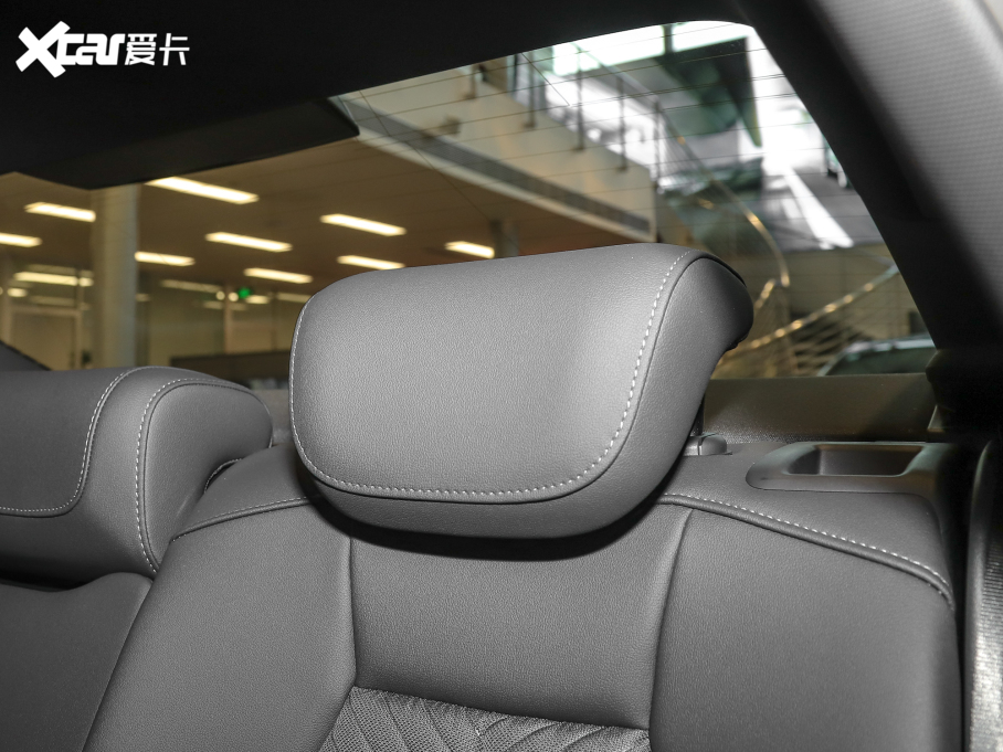 2022?yun)WA3 Limousine A3L Limousine 35 TFSI r(sh)