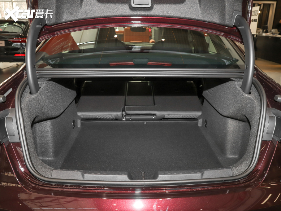 2022WA3 Limousine A3L Limousine 35 TFSI r