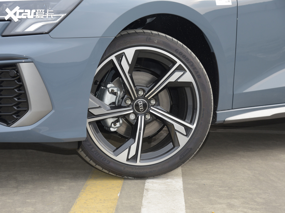 2022WA3 Limousine A3L Limousine 35 TFSI RS׼ȼ