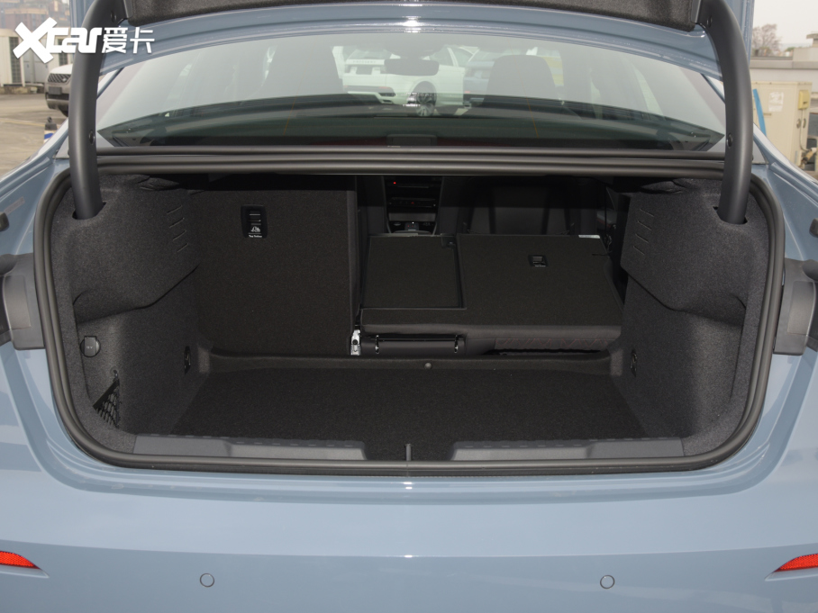 2022��?yu��n)W��A3 Limousine A3L Limousine 35 TFSI RS�׼�ȼ����