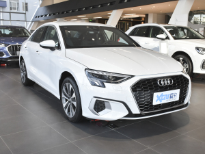 2022A3L Limousine 35 TFSI Mȡ ǰ45