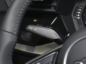 2022A3L Limousine 35 TFSI Mȡ п؅^