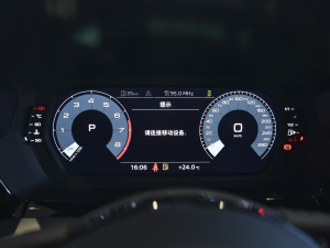 2022A3L Limousine 35 TFSI Mȡ п؅^