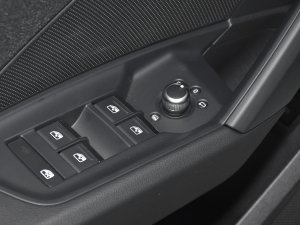 2022A3L Limousine 35 TFSI Mȡ п؅^