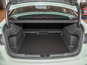 2022A3L Limousine 35 TFSI Mȡ\ g