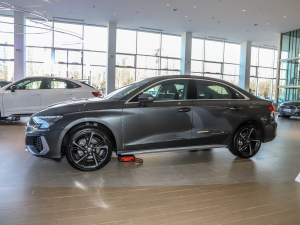 2022A3L Limousine 35 TFSI r\ ȣ