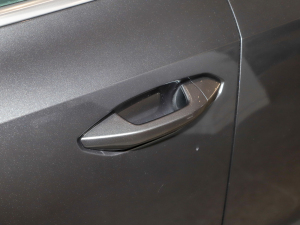 2022A3L Limousine 35 TFSI r\ {T