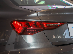 2022A3L Limousine 35 TFSI r\ β