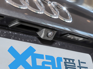 2022A3L Limousine 35 TFSI r\ ^