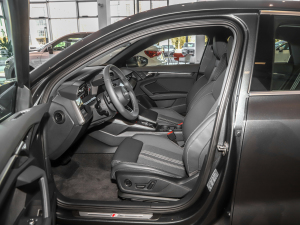 2022A3L Limousine 35 TFSI r\ ǰſg