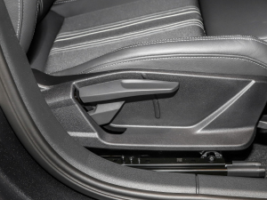 2022A(y)3L Limousine 35 TFSI r\ g