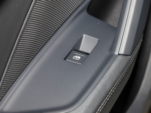 2022A3L Limousine 35 TFSI r\ ܇ƅ^