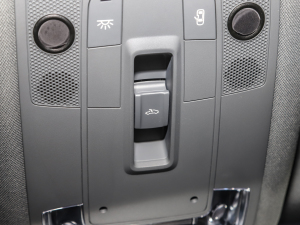 2022A3L Limousine 35 TFSI r\ п؅^